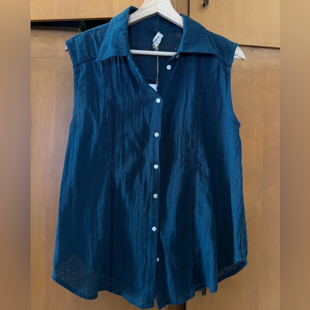 NWT Talisman Anna Eyelet Sleeveless Button-Down Shirt Navy / darkTeal small
